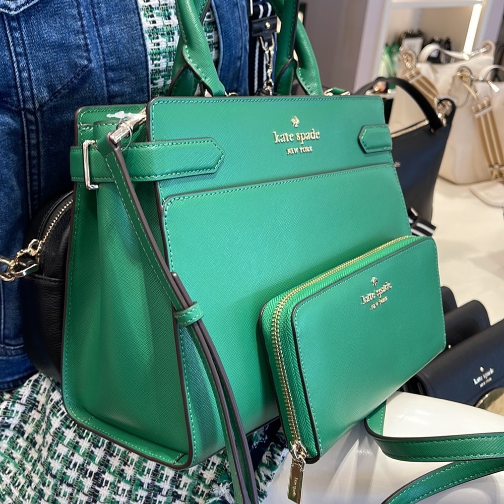 Kate Spade staci medium satchel
&
KSNY Staci Large Continental Wallet
Green Bean - Picture 15 of 16